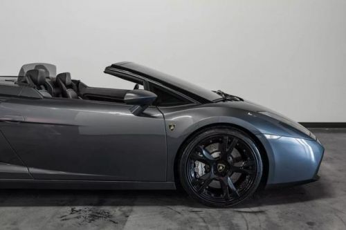 2006 lamborghini gallardo spyder roadster 2d