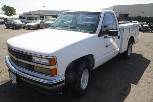 1990 chevrolet c/k1500 regular cab work truck v6 manual 6 cylinder no reserve