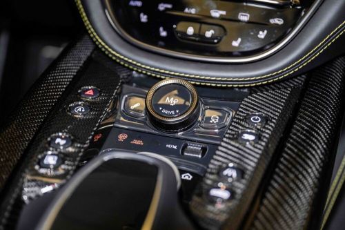 2024 Aston Martin DBX 707, US $289,995.00, image 27