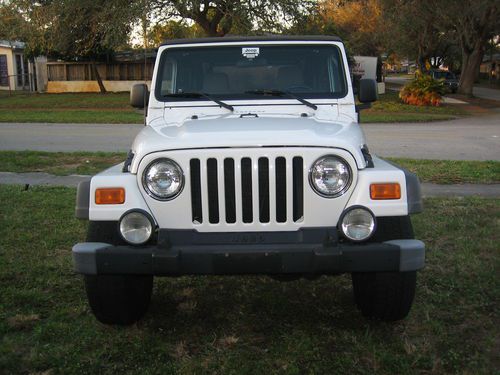 2006 jeep wrangler unlimited one owner 34,500 miles