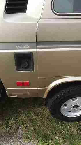 1986 Syncro Westfalia w/ 2.2 liter Subaru Motor, image 12