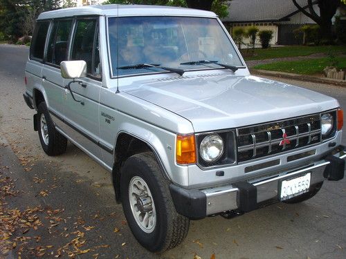 1990 mitsubishi montero rs sport utility 4-door 3.0l(pajaro) nr no reserve