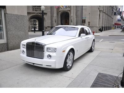 Rolls-royce phantom english white and moccasin