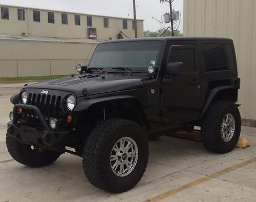 2012 black 2door jk wrangler sport 4x4, 3.6l v6 automatic transmission, hard top