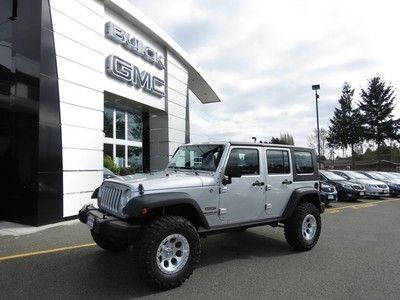 2010 jeep wrangler unlimited 4-door ,lifted ,35`s removable roof, financing !