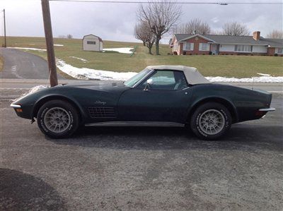 1971 chevrolet corvette convertible lt1. very original car..