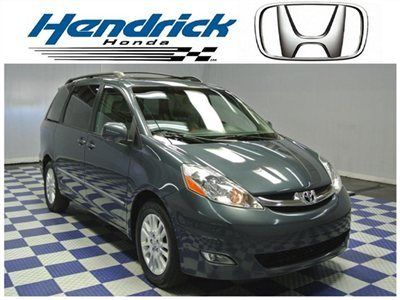 2007 toyota sienna lmited - navi - warranty dvd - pwr doors - lthr - sunroof