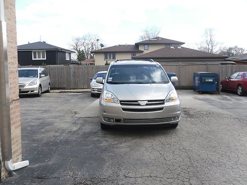 2004 toyota sienna xle limited mini passenger van 5-door 3.3l