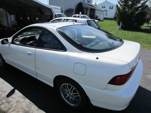 2000 acura integra automatic 72,000 original miles nice!