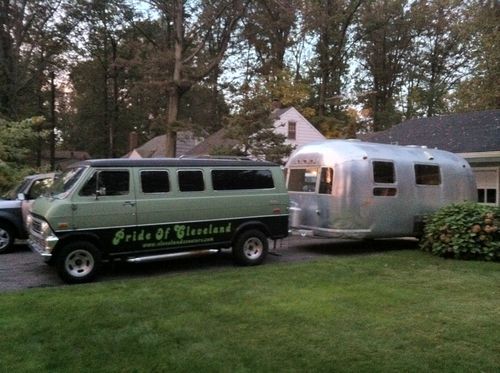 1971 ford econoline e-200 custom van chateau boogie van e150 e250 e350