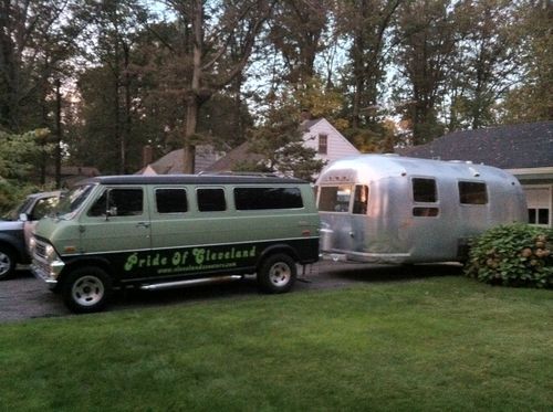 1971 ford econoline e-200 custom van chateau boogie van e150 e250 e350