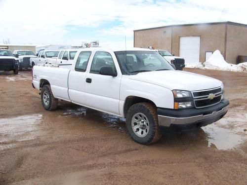 2006 chevrolet silverado 1500 ls extended cab pickup 4-door 4.8l