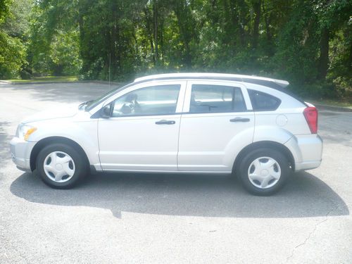 2007 dodge caliber sxt hatchback 4-door 2.0l