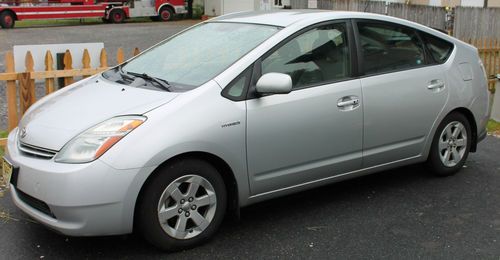 2007 toyota prius base hatchback 4-door 1.5l