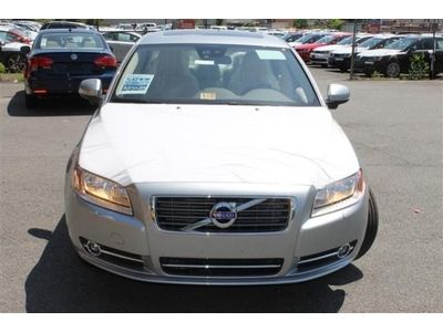 New 3.2L CD Front Wheel Drive Power Steering 4-Wheel Disc Brakes Fog Lamps ABS, US $37,505.00, image 2