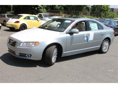 New 3.2L CD Front Wheel Drive Power Steering 4-Wheel Disc Brakes Fog Lamps ABS, US $37,505.00, image 3