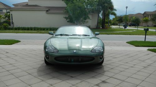 1999 jaguar xk8  convertible 2-door 4.0l