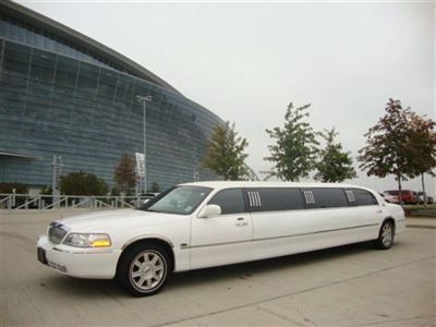 "ils certified" lincoln limousine used limousines stretch limo cars funeral cars