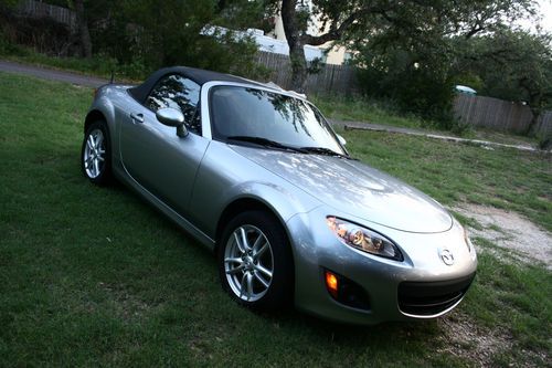 2011 mazda mx-5 miata sport convertible only 6k miles, burned seat, ez project!!