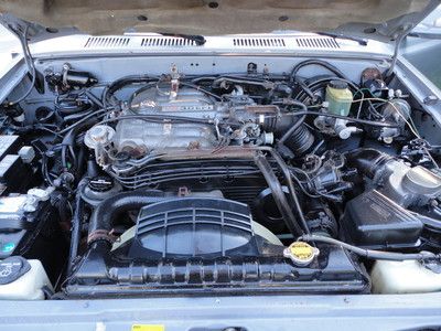 NO RESERVE TOYOTA SR 5 V6 4WD 4X4 AWD NO RUST GOOD MILES CLEAN RUNS DRIVES GREAT, image 14