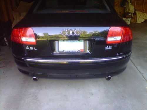 Black 2004 audi a8l