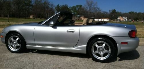 2000 mazda miata ls, new tires &amp; rims, a/c, cruise, pioneer stereo 140k miles