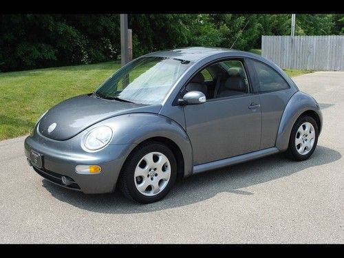 2003 volkswagen beetle gls 5 speed manual 2-door hatchback low miles