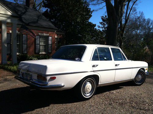 1971 mercedes-benz 280se 4 door sedan classic 4 speed!