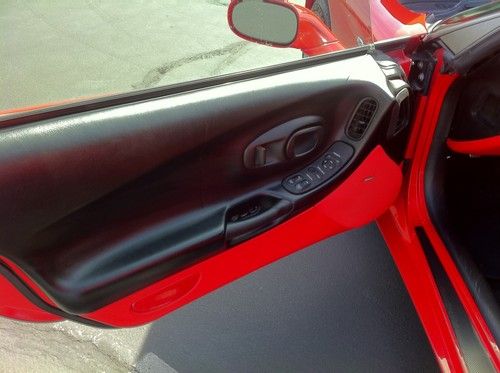 2001 Chevrolet Corvette Z06 Coupe 2-Door 5.7L, image 17