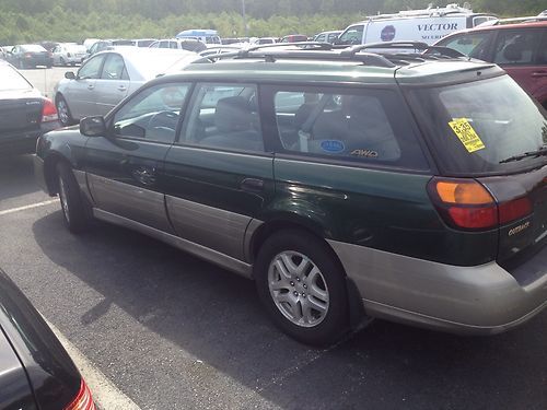 Subaru 2001 outback awd no reserve