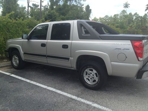 2006 chevrolet avalanche 1500 ls crew cab pickup 4-door 5.3l