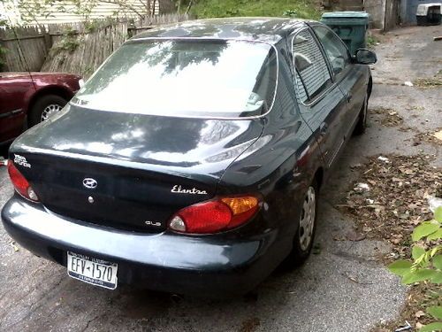 2000 Hyundai Elantra GLS Sedan 4-Door 2.0L, image 2