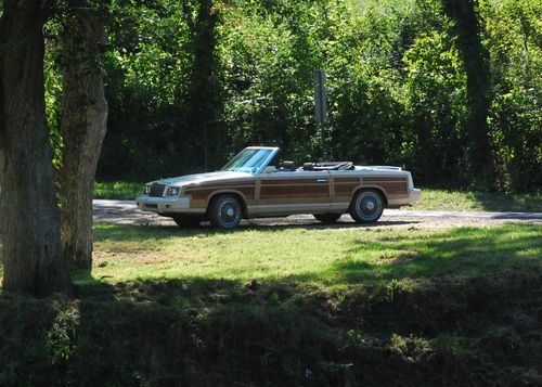 1983 chrysler lebaron mark cross town &amp; country convertible