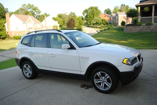 2005 bmw x3 3.0i sport utility 4-door 3.0l dealer maintained! nice! look!