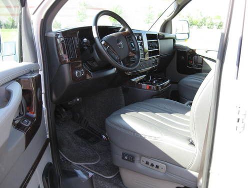 2012 GMC Savana Explorer Limited SE Conversion Van TV hot spot High TOP 962 mile, image 17