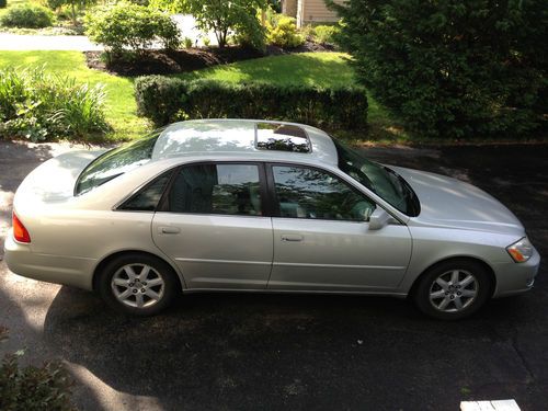 2000 toyota avalon xls sedan 4-door 3.0l