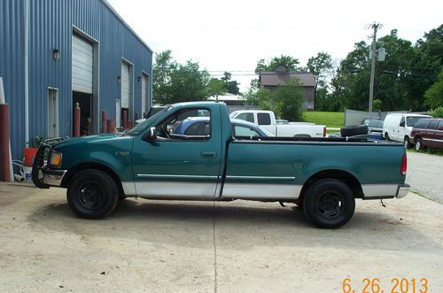 1997 ford f-150 xlt standard cab pickup 2-door 4.6l