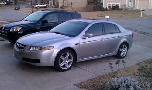 2004 acura tl base sedan 4-door 3.2l