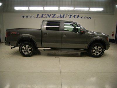 Crew-short-fx4-reverse camera-cd player-4wd-1 owner