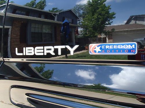 2003 Jeep Liberty Freedom Edition 3.7L 4X4 w/2.5