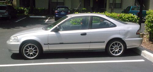 1997 Honda Civic Coupe Silver, image 2