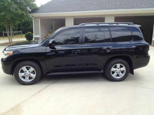 2009 Toyota Land Cruiser 4X4, image 2