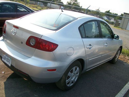 2005 mazda mazda3 -67,800k+/- low miles,  automatic, sporty gas saver!