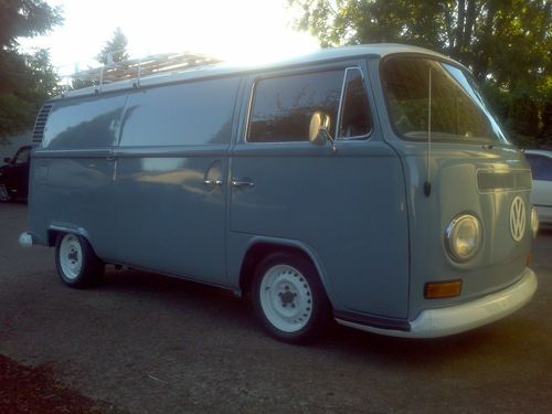 Rare vw, 1972 volkswagen panel bus walkthrough, great condition, camper, z bed