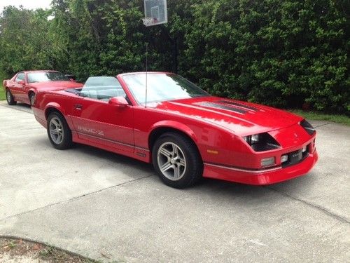 1988 chevrolet camaro iroc-z convertible 2-door 5.0l