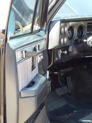 1987 Chevy Silverado Shortbed-CALIFORNIA RUST FREE BEAUTY, image 7
