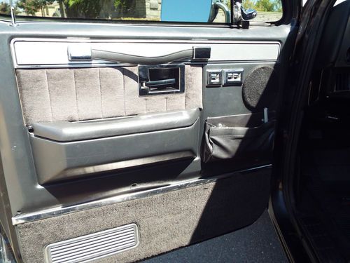 1987 Chevy Silverado Shortbed-CALIFORNIA RUST FREE BEAUTY, image 22
