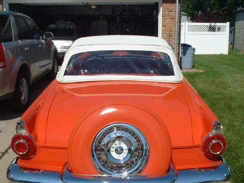 1956 ford thunderbird