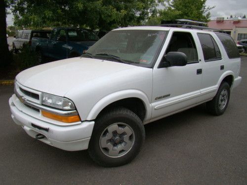 2002 chevrolet blazer 4-door 4wd ls- needs major repairs