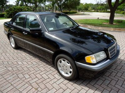 Florida 98 c230 sedan cold air runs excellent reliable great price no reserve !!